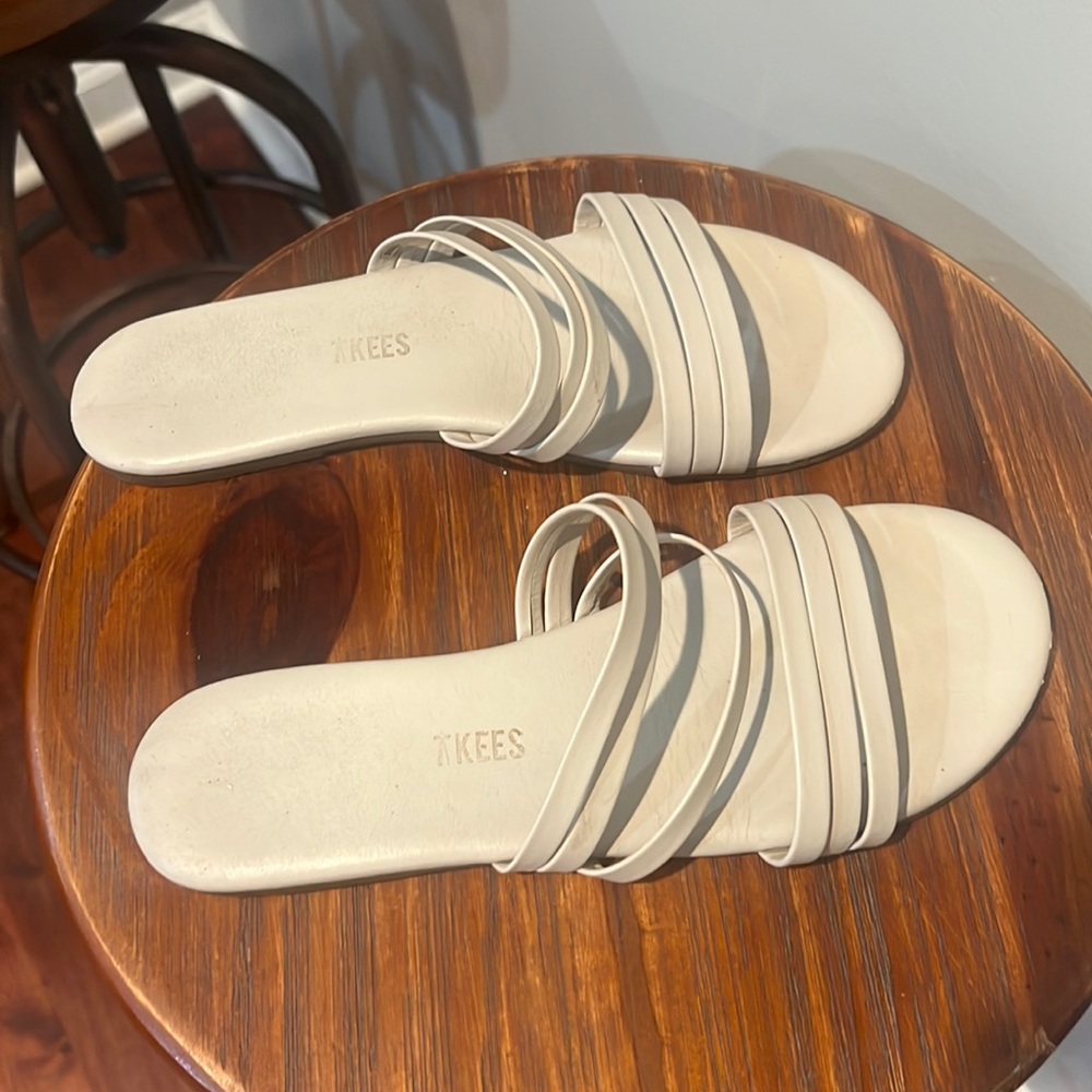 TKEES sandals